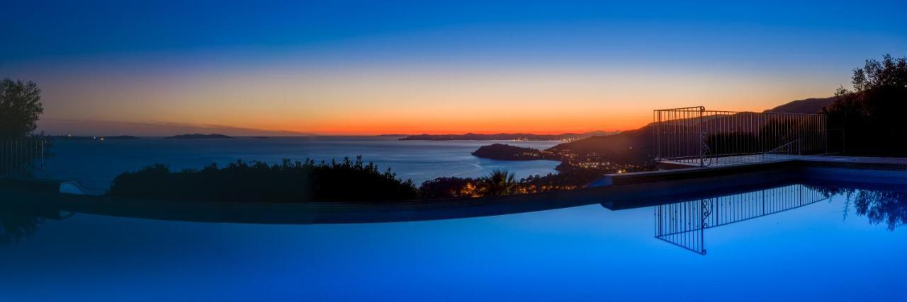Vistazur Luxueux Appartement Avec Terrasse Et Piscine Le Le Rayol-Canadel-sur-Mer Exterior foto